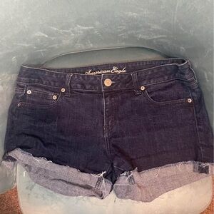 American eagle dark wash jean shorts size 14